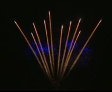 Gold Rain To Blue Comet With Blue Mine - Single Row - Lichtenrader Feuerwerkverkauf